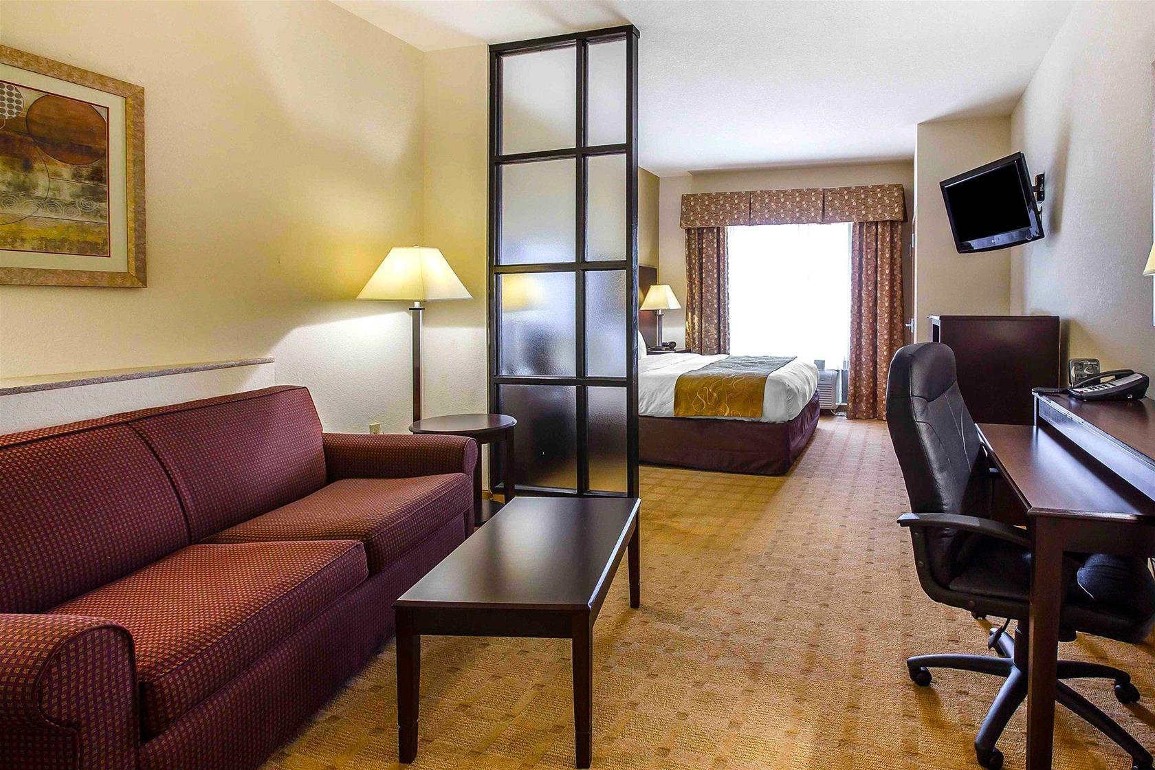 Comfort Suites Byron Warner Robins Exterior photo